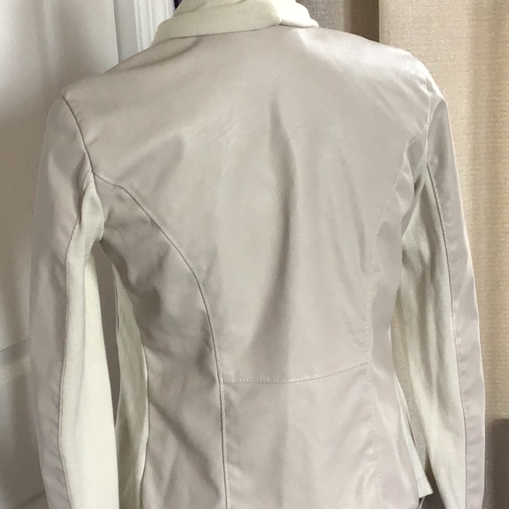 Spring jacket - Picture 4 of 7